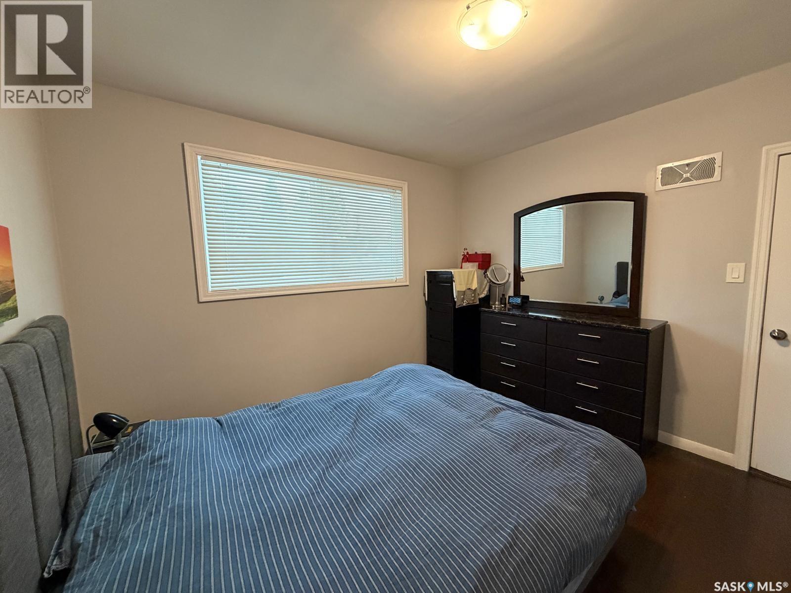 921 Taylor Street E, Saskatoon, Saskatchewan S7H 1W3 - Photo 10 - SK039796