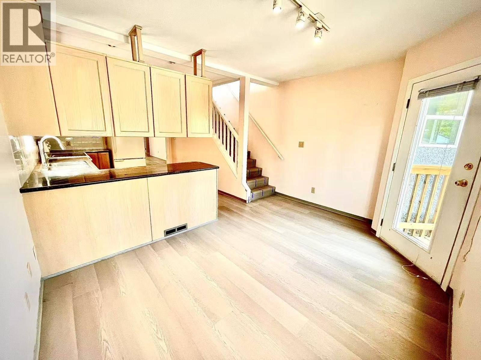 3857 W 18th Avenue, Vancouver, British Columbia  V6S 1B4 - Photo 4 - R3137329
