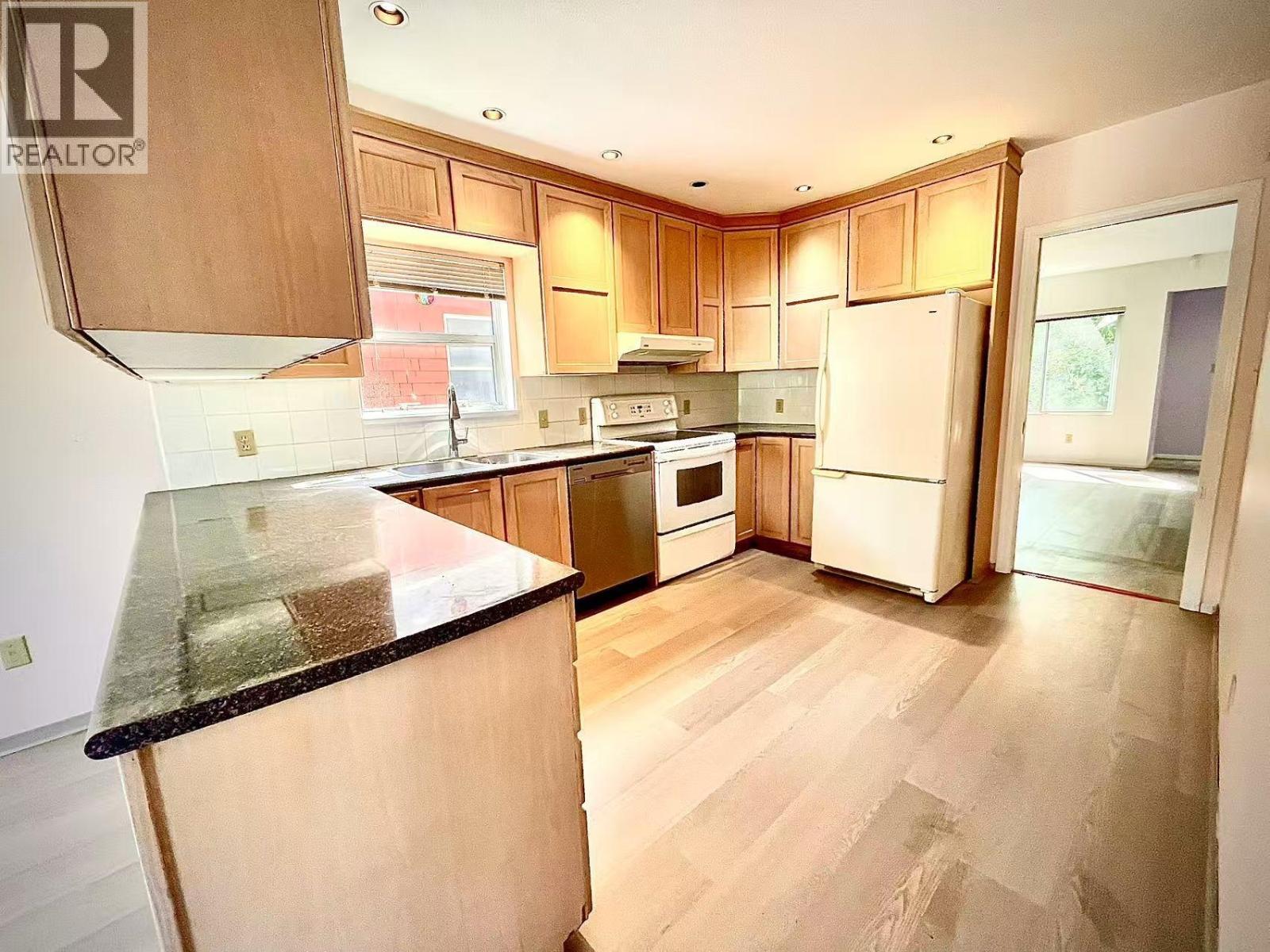 3857 W 18th Avenue, Vancouver, British Columbia  V6S 1B4 - Photo 3 - R3137329