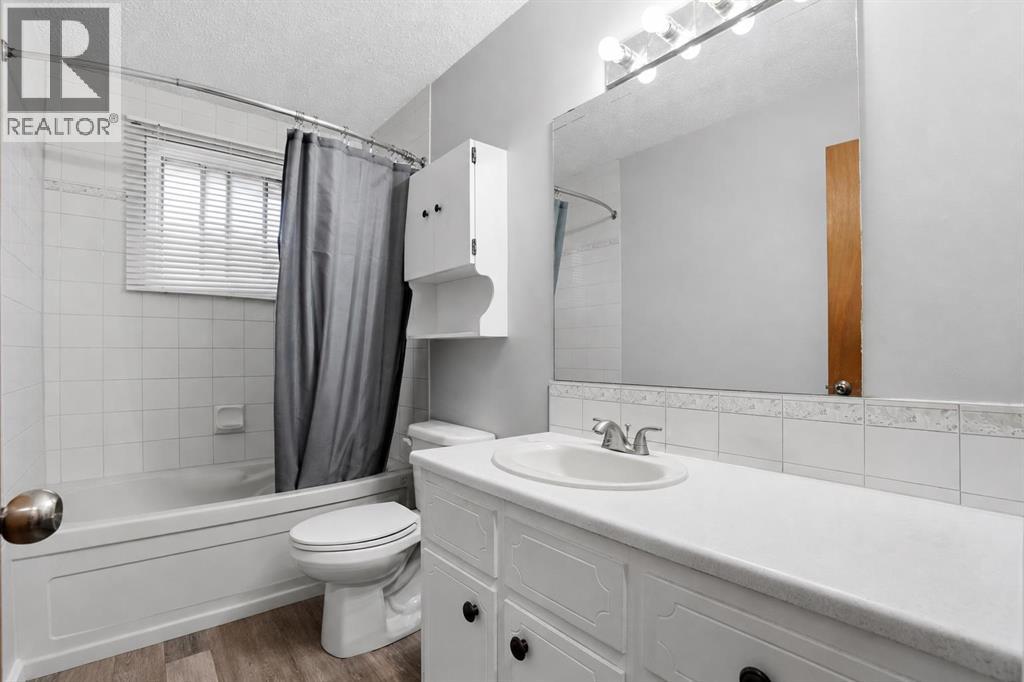 3056 32a Street Se, Calgary, Alberta  T2B 0T3 - Photo 19 - A2314462