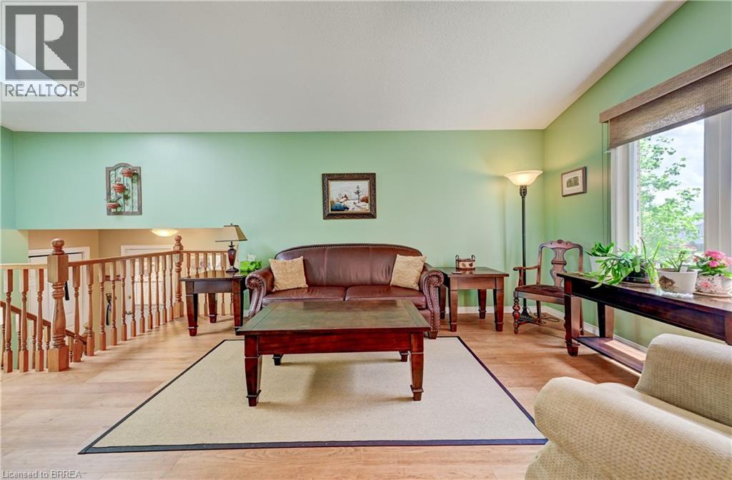 180 Balmoral Drive, Brantford, Ontario  N3R 7N5 - Photo 7 - 40839653