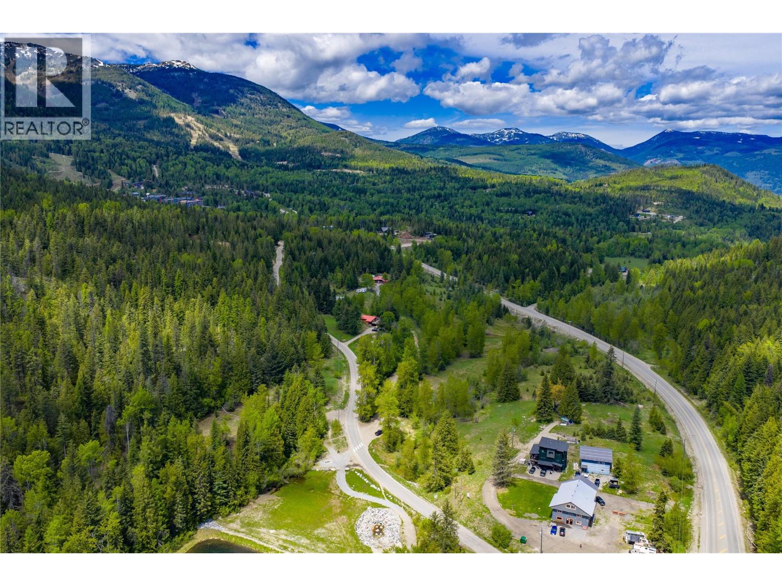 201 Joliffe Way, Rossland, British Columbia  V0G 1Y0 - Photo 17 - 10391884