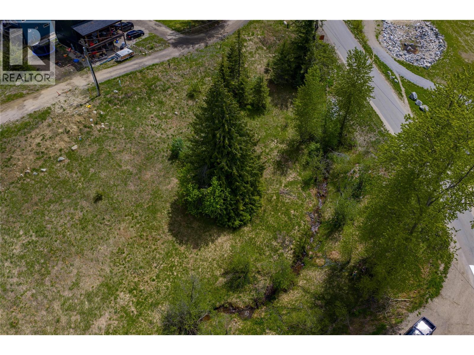 201 Joliffe Way, Rossland, British Columbia  V0G 1Y0 - Photo 5 - 10391884