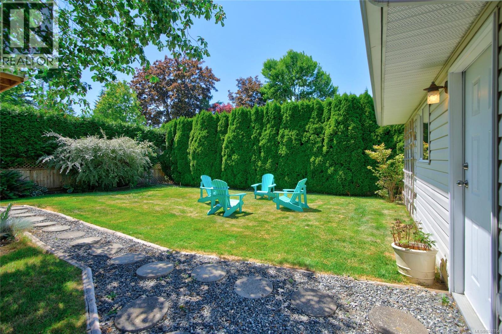 677 Somenos Dr, Comox, British Columbia  V9M 1B5 - Photo 62 - 1040764