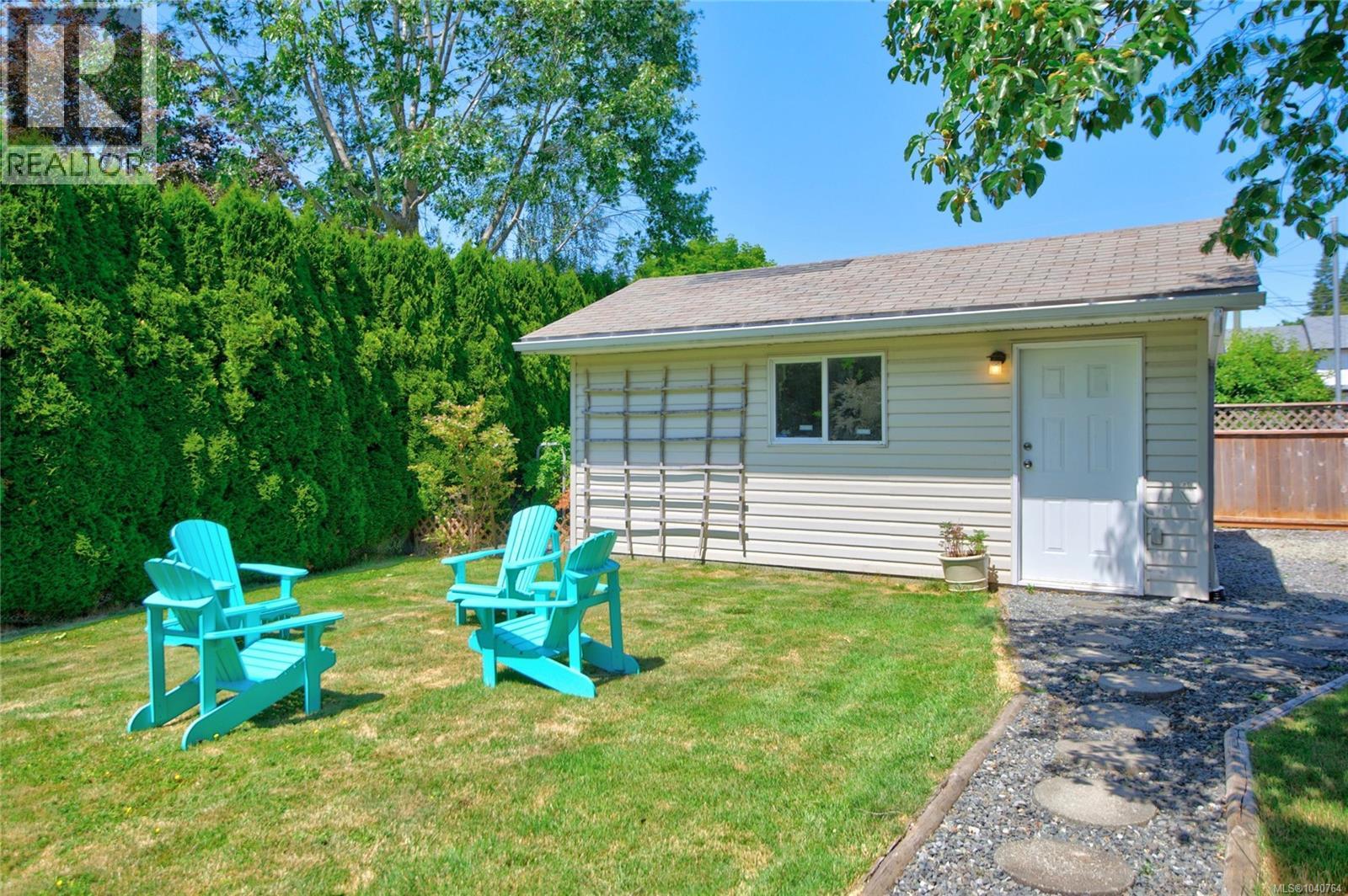 677 Somenos Dr, Comox, British Columbia  V9M 1B5 - Photo 61 - 1040764
