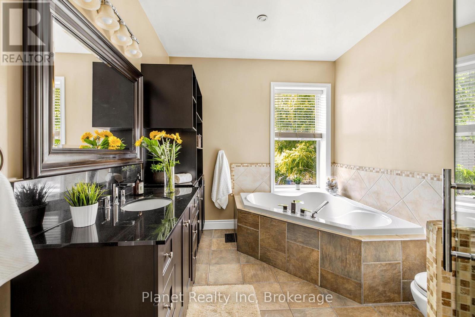44 Alma Street N, Guelph, Ontario  N1H 5X1 - Photo 15 - X13459614