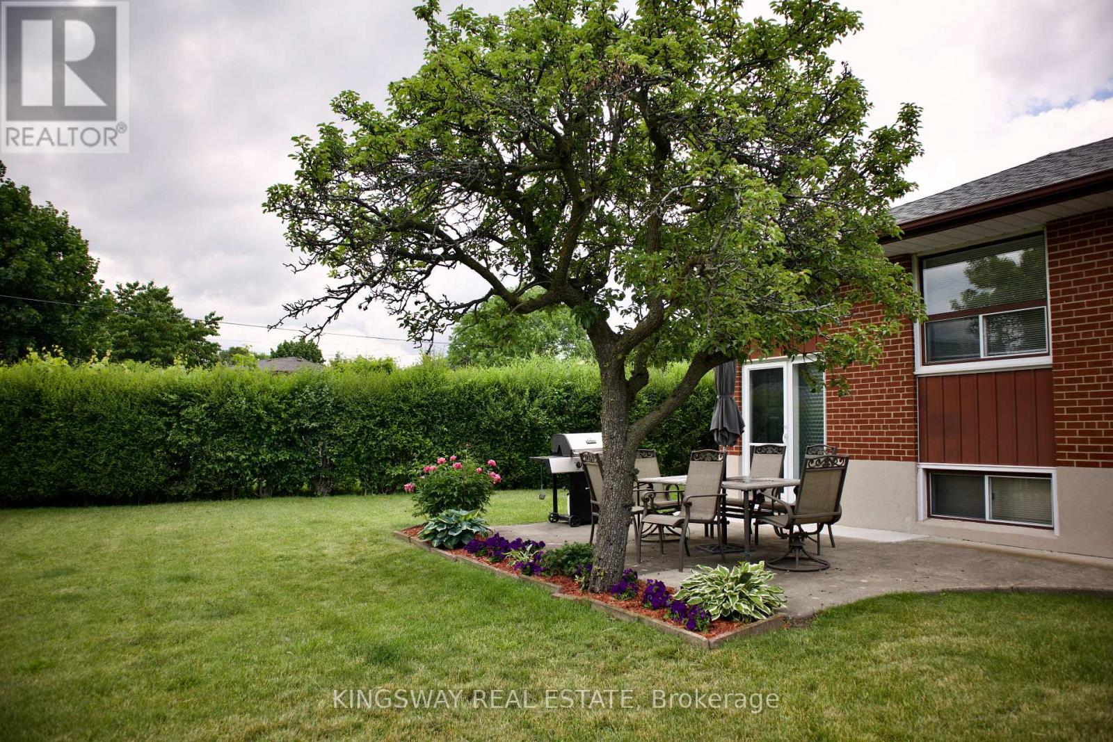 163 Floradale Drive, Mississauga, Ontario  L5B 1G2 - Photo 33 - W13075444