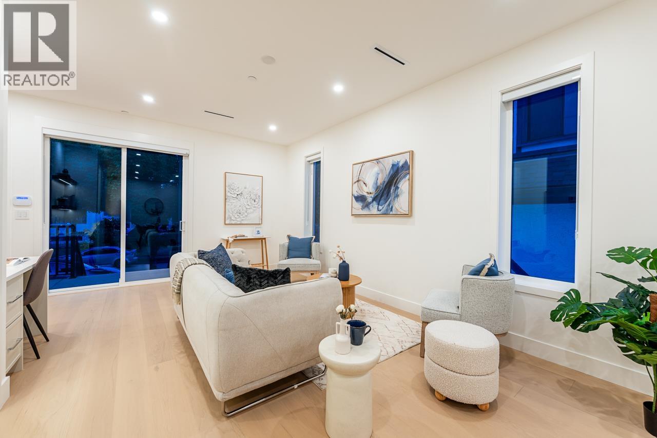 Listing image 8