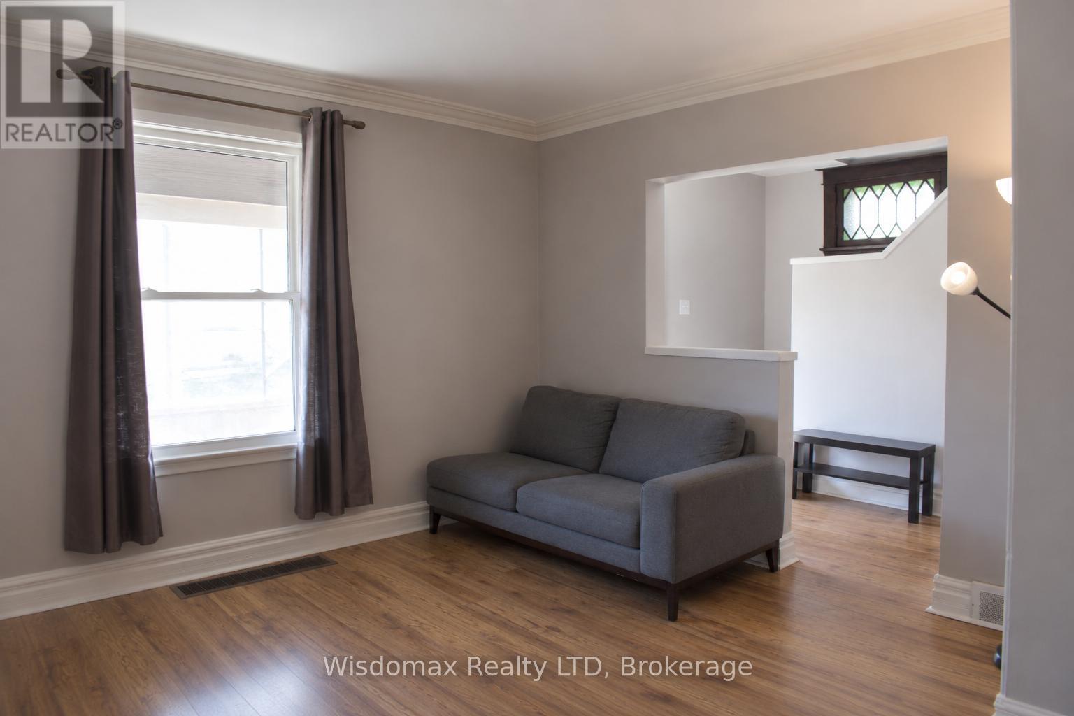 45 Pine Street N, Thorold, Ontario  L2V 2P1 - Photo 8 - X13459626