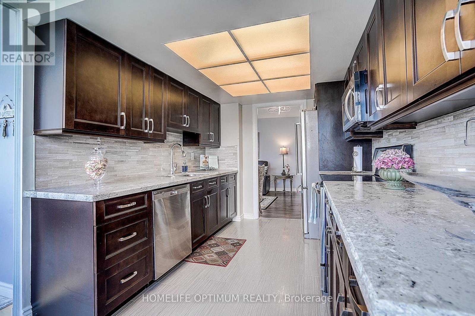 1506 - 330 Alton Towers Circle, Toronto, Ontario M1V 5H3 - Photo 15 - E13459652