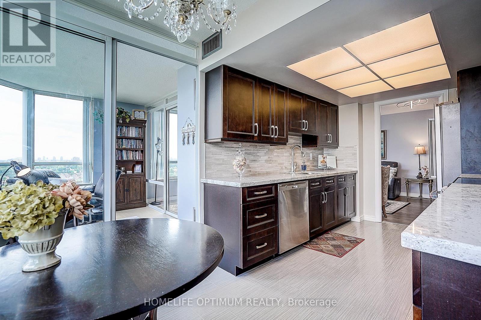 1506 - 330 Alton Towers Circle, Toronto, Ontario M1V 5H3 - Photo 17 - E13459652