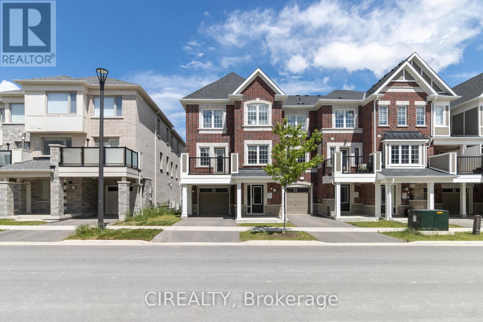 3349 THUNDERBIRD PROMENADE, Pickering, Ontario