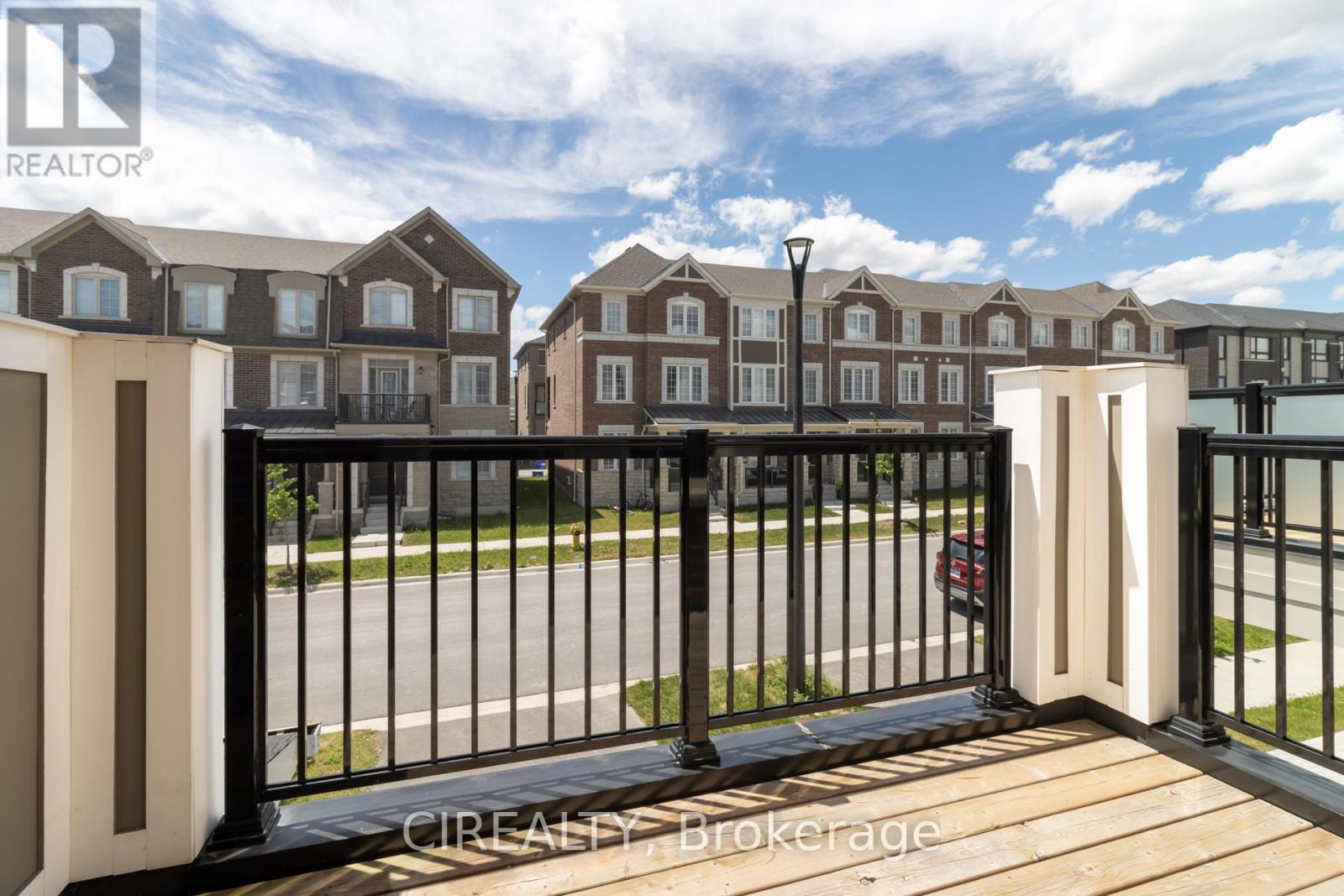 3349 Thunderbird Promenade, Pickering, Ontario L1X 0N1 - Photo 17 - E13459668
