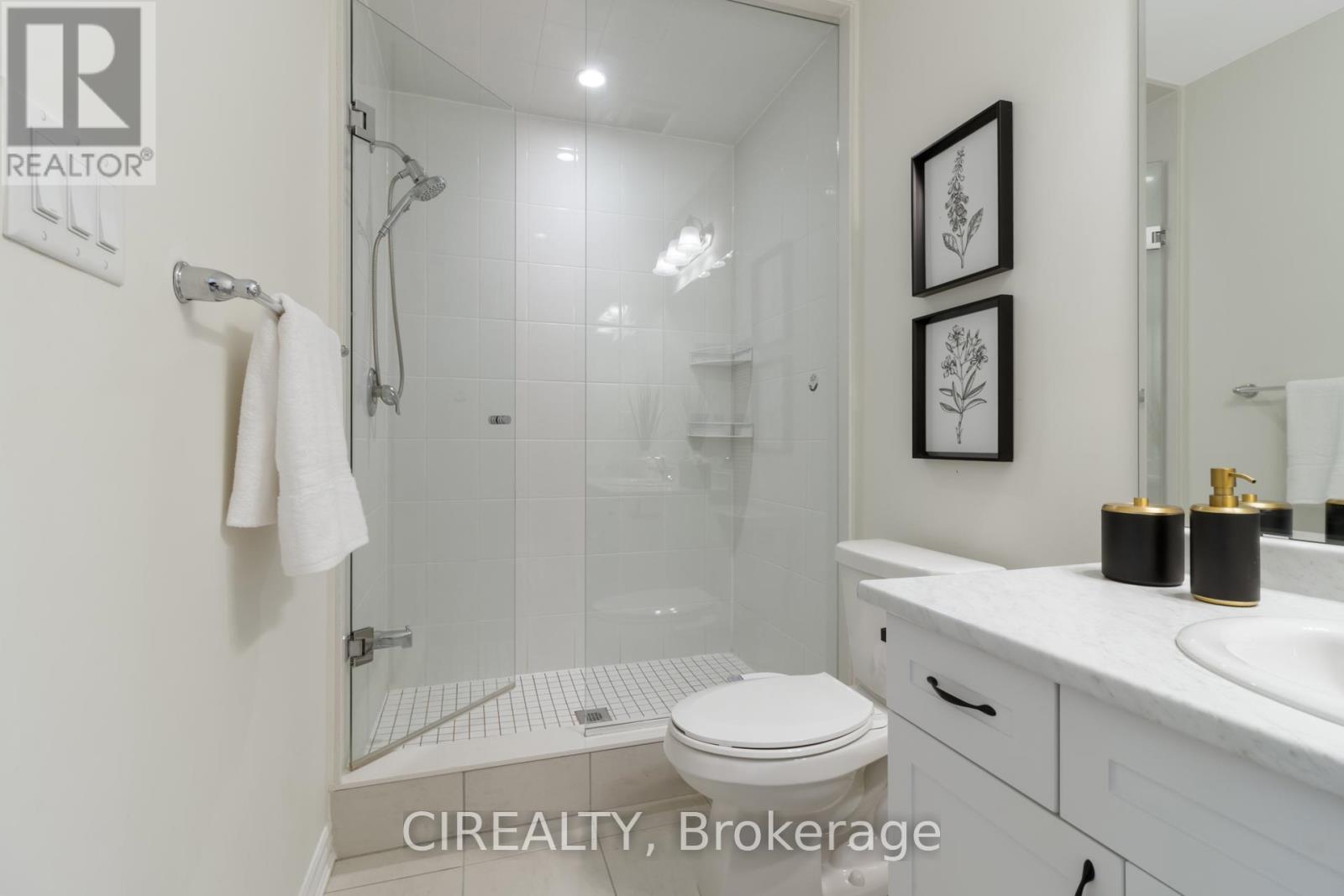 3349 Thunderbird Promenade, Pickering, Ontario L1X 0N1 - Photo 22 - E13459668