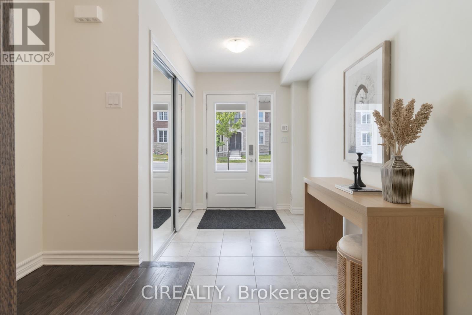 3349 Thunderbird Promenade, Pickering, Ontario L1X 0N1 - Photo 4 - E13459668