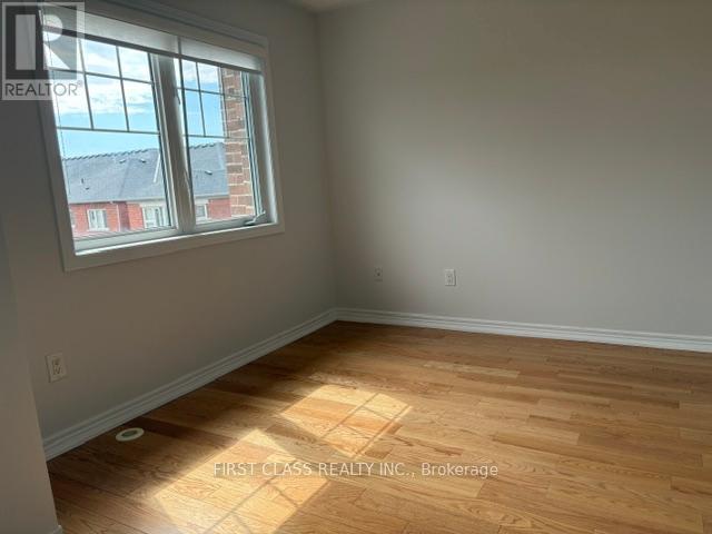 319 Delray Drive, Markham, Ontario  L6E 0P9 - Photo 4 - N13459662
