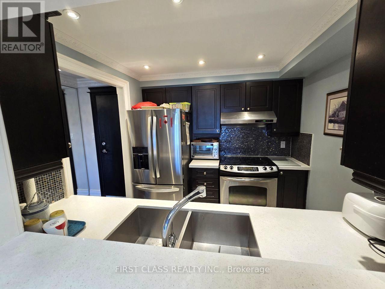#906 - 399 South Park Road, Markham, Ontario  L3T 7W6 - Photo 17 - N13459682