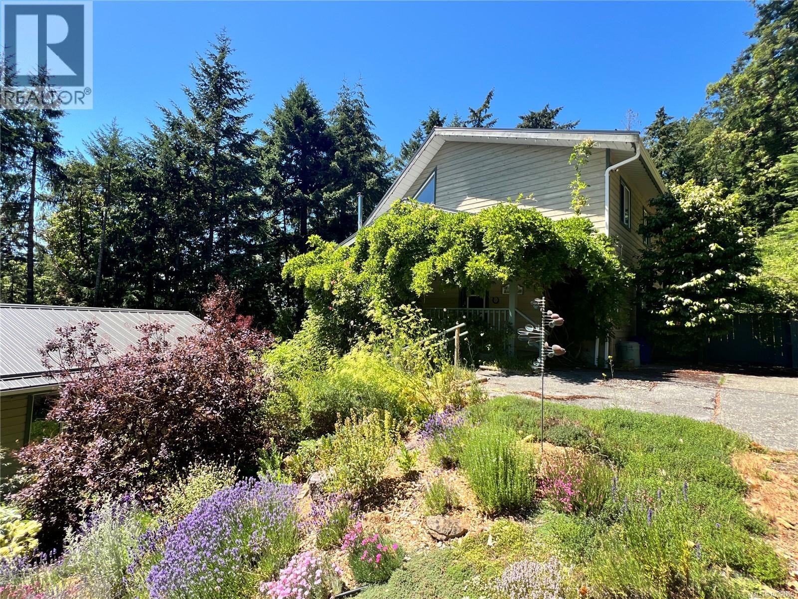 178 Elizabeth Dr, Salt Spring, British Columbia  V8K 1H8 - Photo 2 - 1032065