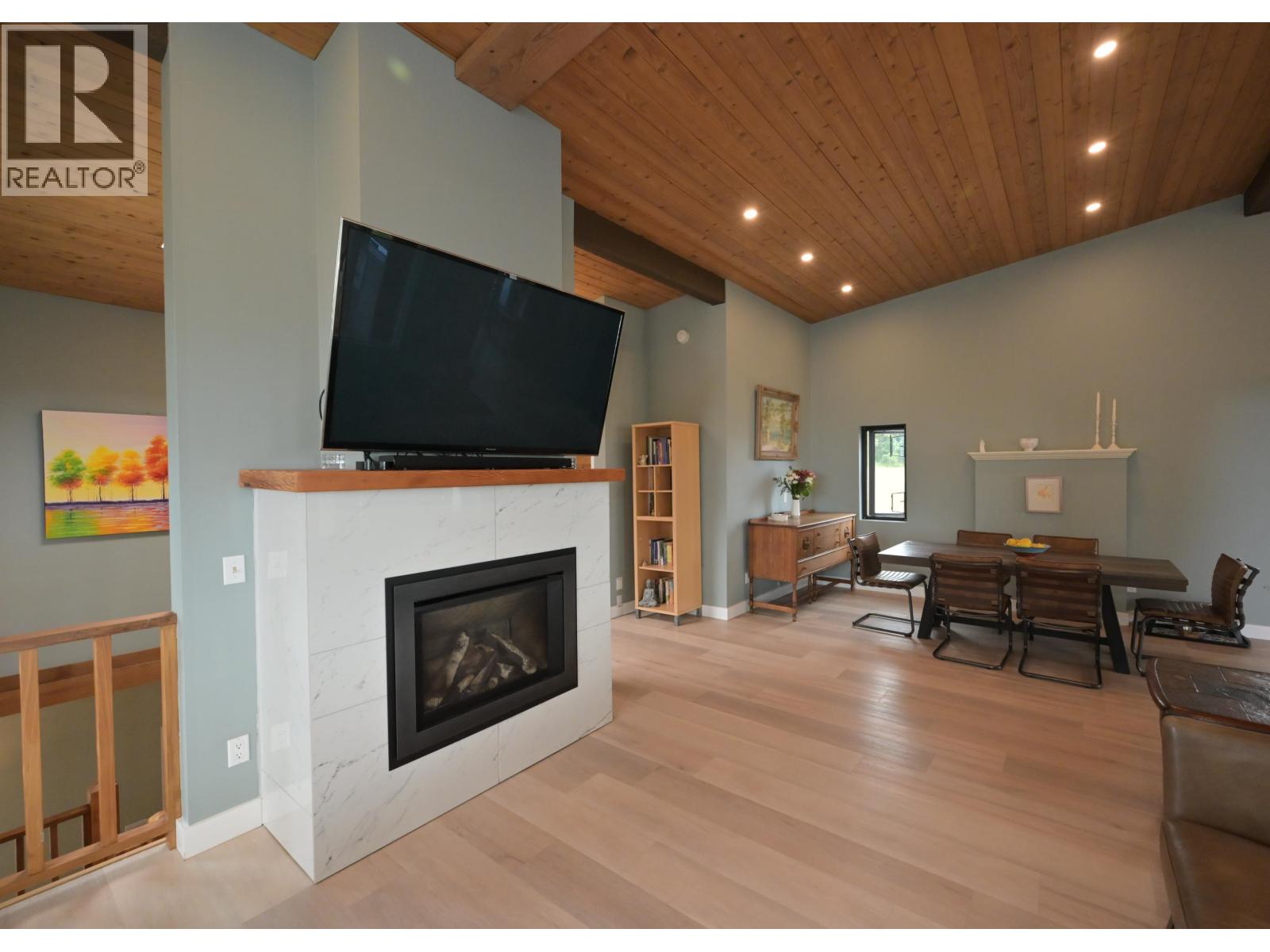 5125 Salal Road, Sechelt, British Columbia  V7Z 0B7 - Photo 8 - R3137273
