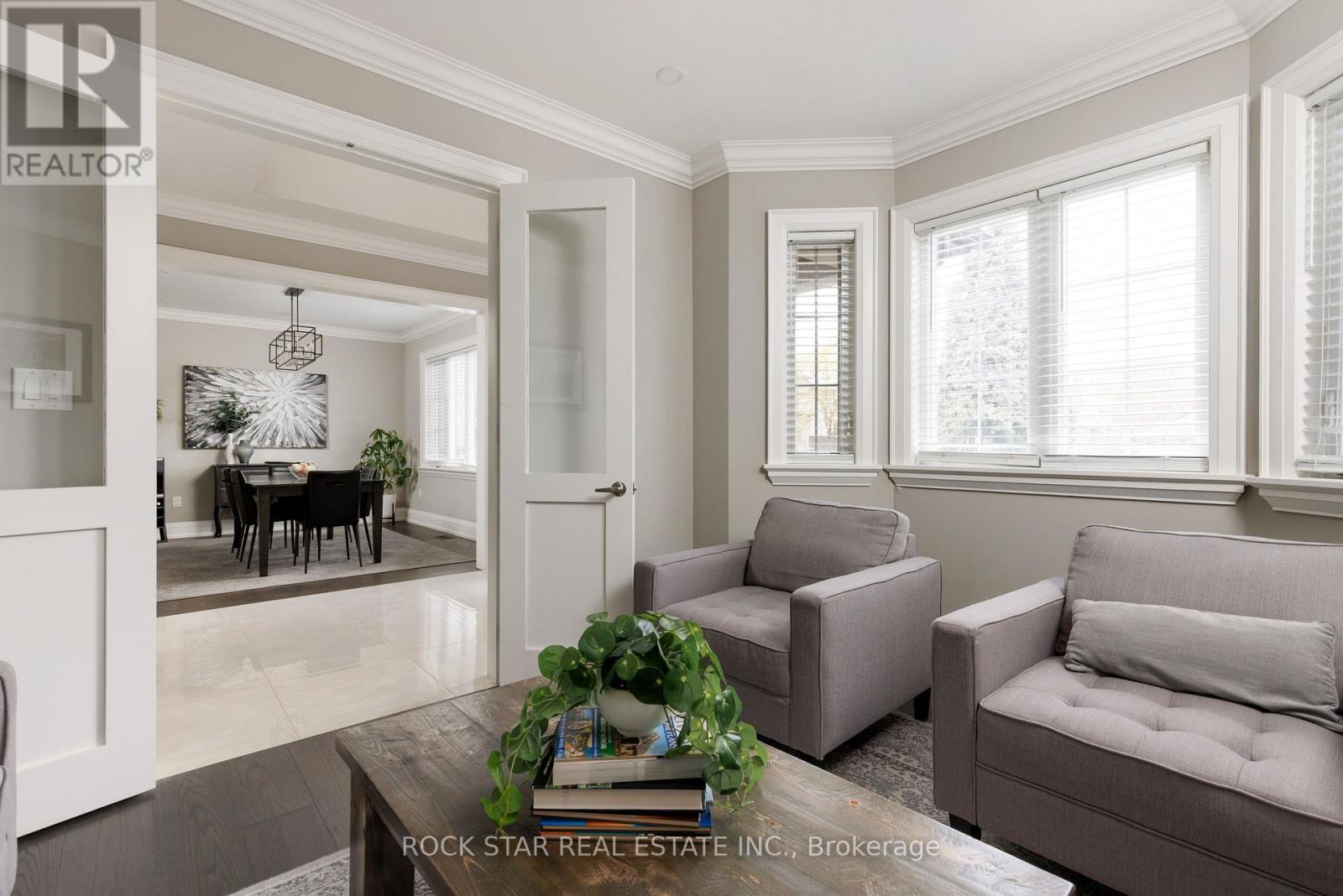 540 Weir Avenue, Oakville, Ontario L6L 4X4 - Photo 11 - W13459632