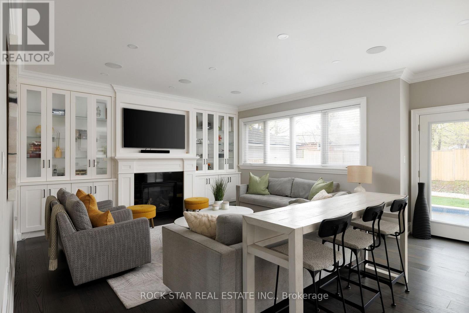 540 Weir Avenue, Oakville, Ontario L6L 4X4 - Photo 4 - W13459632