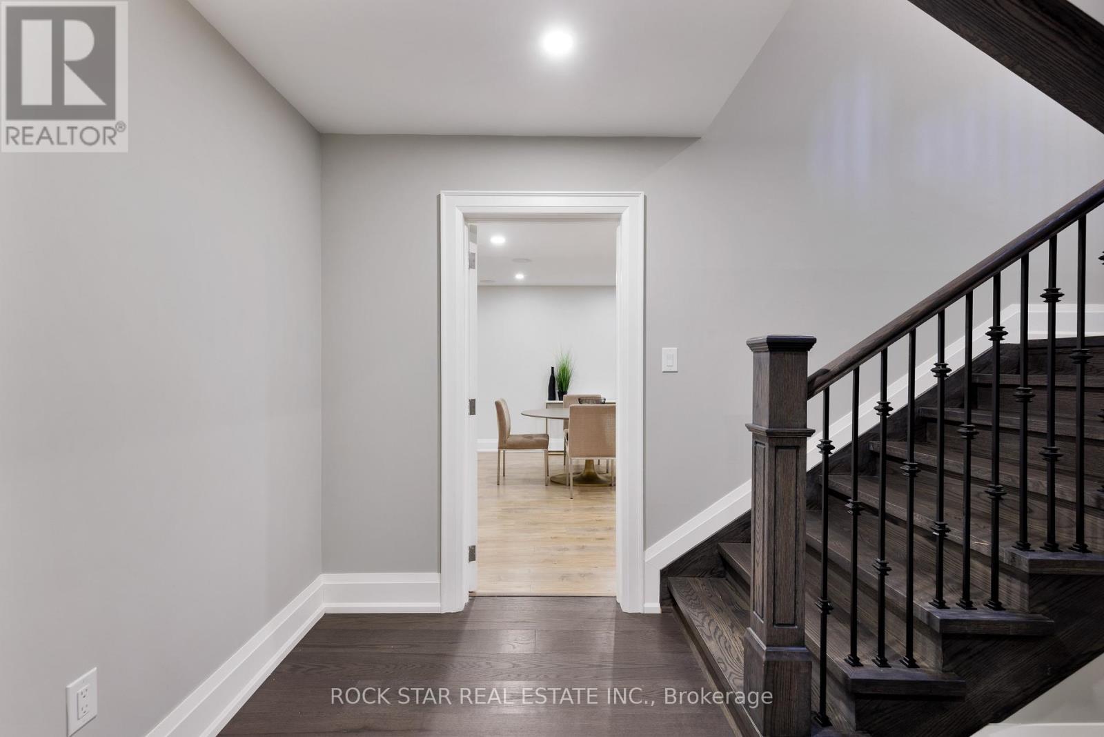 540 Weir Avenue, Oakville, Ontario L6L 4X4 - Photo 41 - W13459632