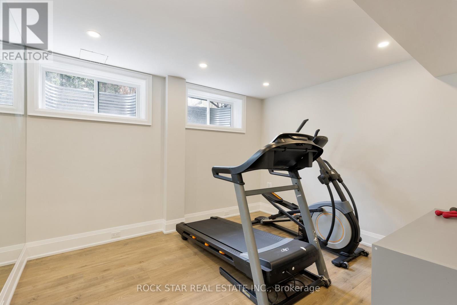 540 Weir Avenue, Oakville, Ontario L6L 4X4 - Photo 49 - W13459632