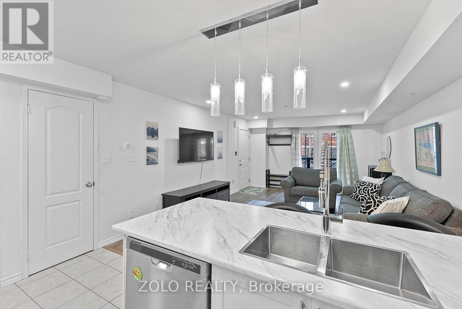 28 - 51 Hays Boulevard, Oakville, Ontario L6H 0J1 - Photo 12 - W13459648