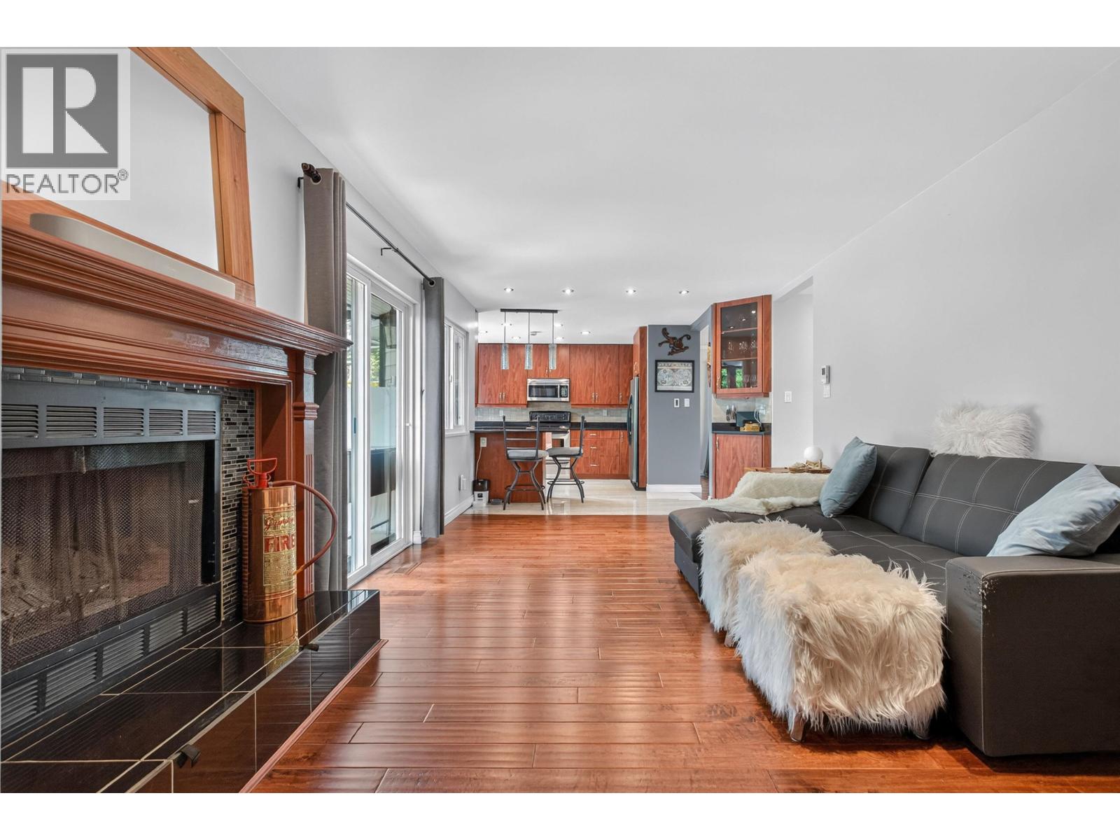 1167 Castle Crescent, Port Coquitlam, British Columbia  V3C 5E3 - Photo 12 - R3136359