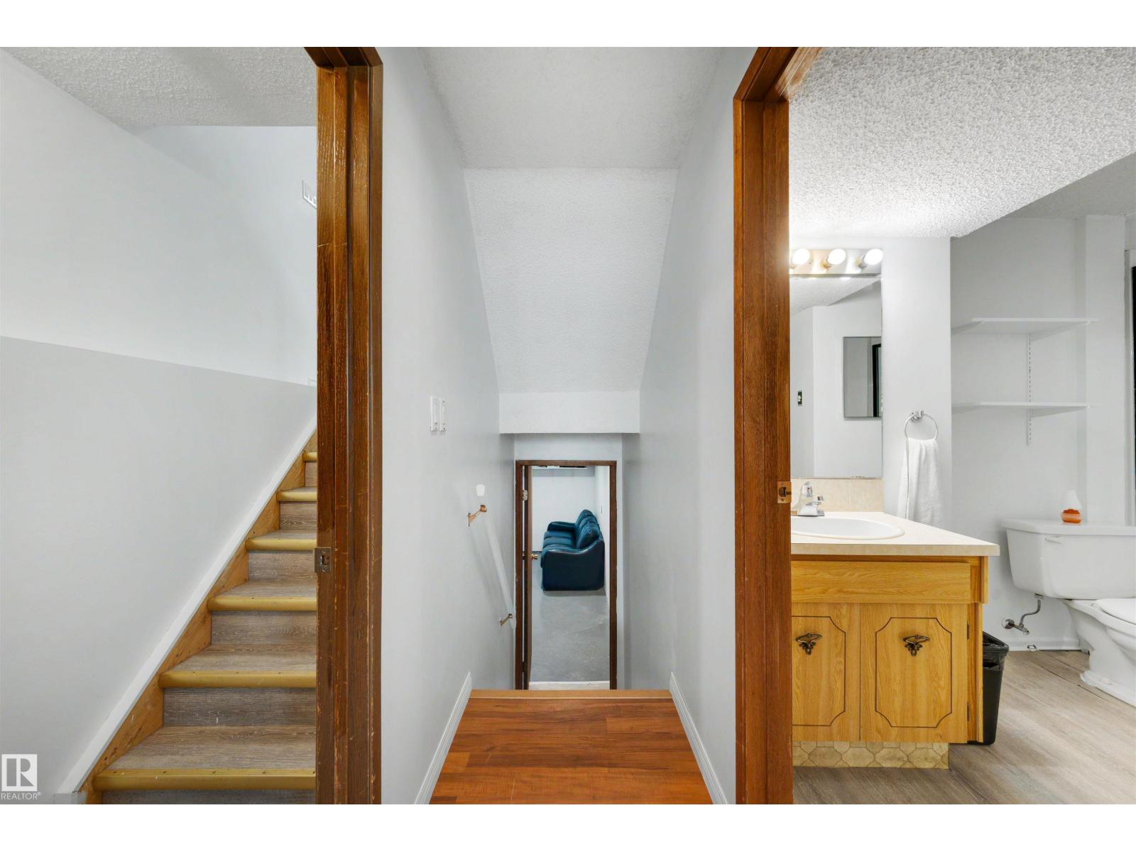 18661 61 Av NW, Edmonton, Alberta  T6M 2B3 - Photo 20 - E4494244