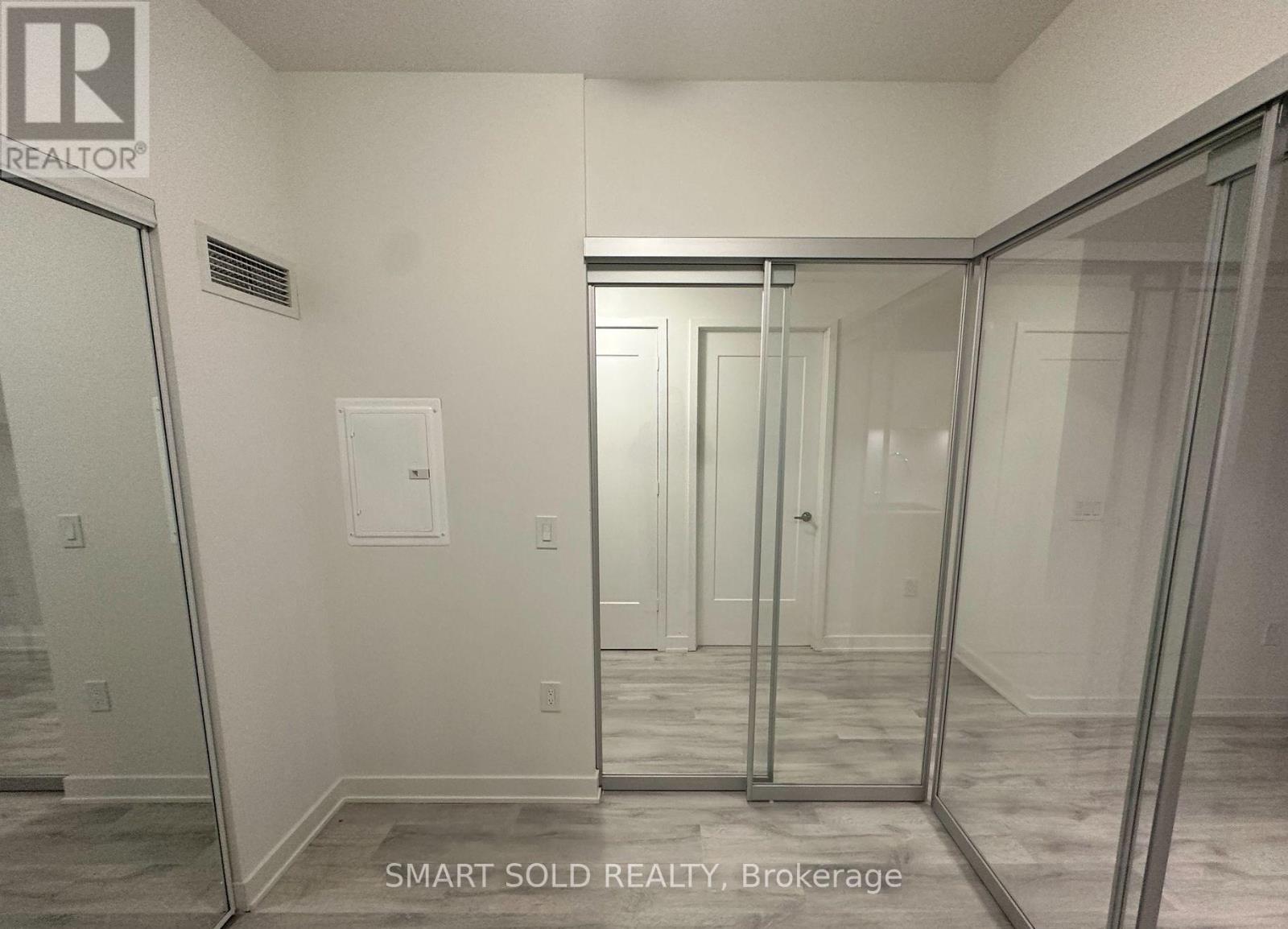 607 E - 70 Princess Street, Toronto, Ontario  M5A 0X6 - Photo 2 - C13459736