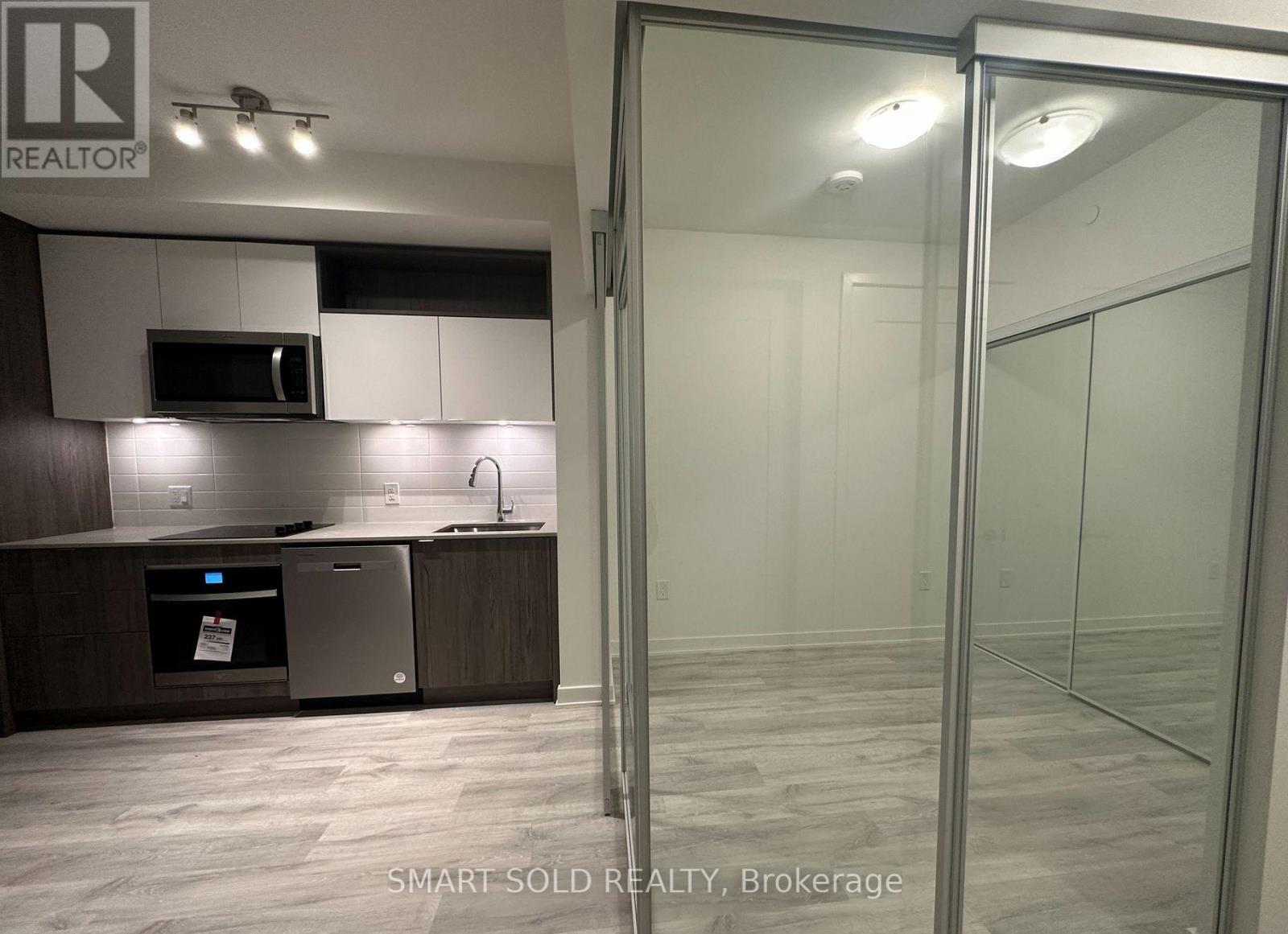 607 E - 70 Princess Street, Toronto, Ontario  M5A 0X6 - Photo 3 - C13459736