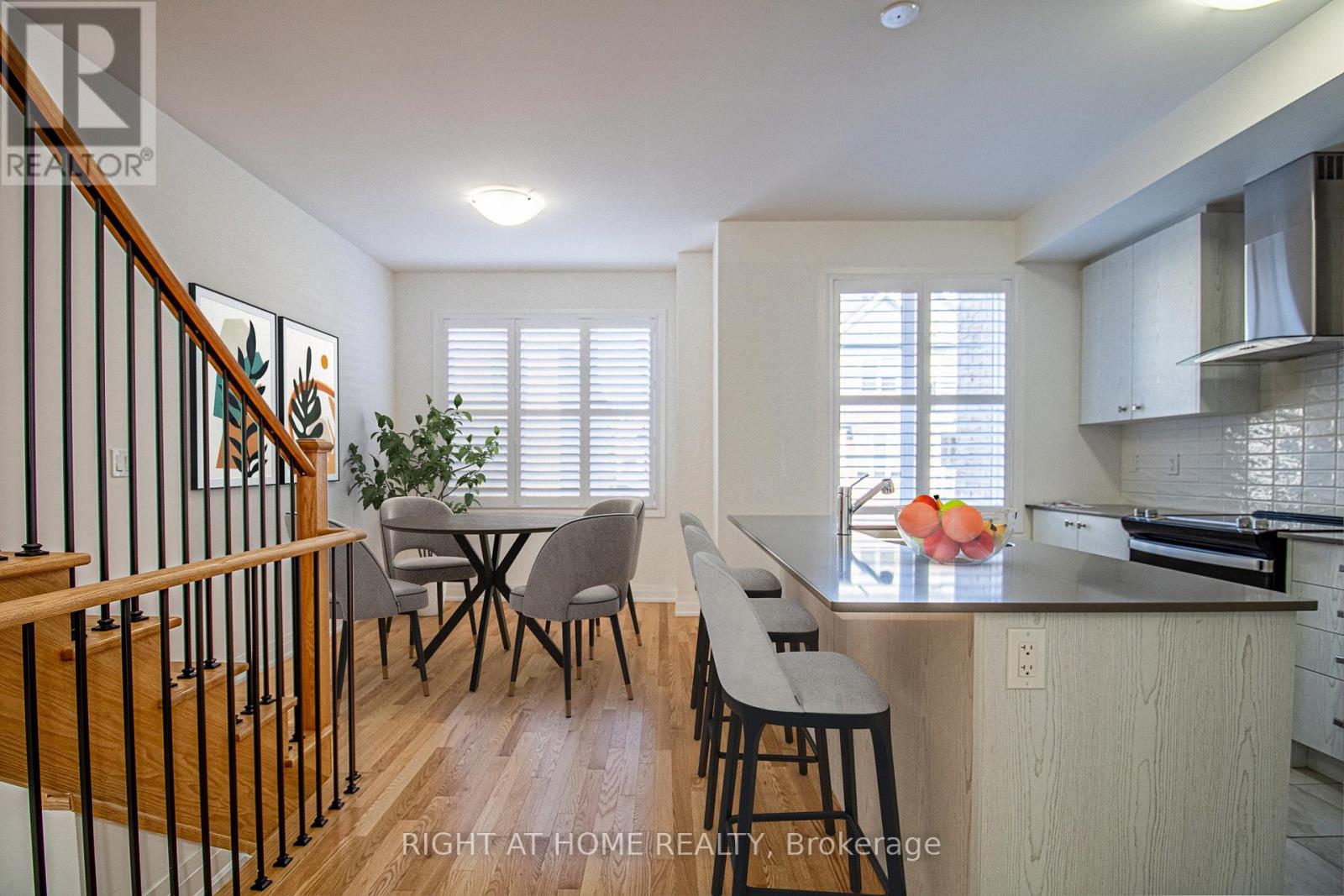 14 Waterside Way, Whitby, Ontario  L1N 0N1 - Photo 12 - E13459734