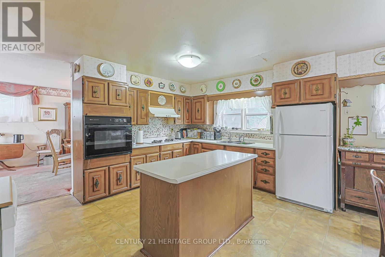 1036 Jacarandah Drive, Newmarket, Ontario  L3Y 3G8 - Photo 14 - N13459726