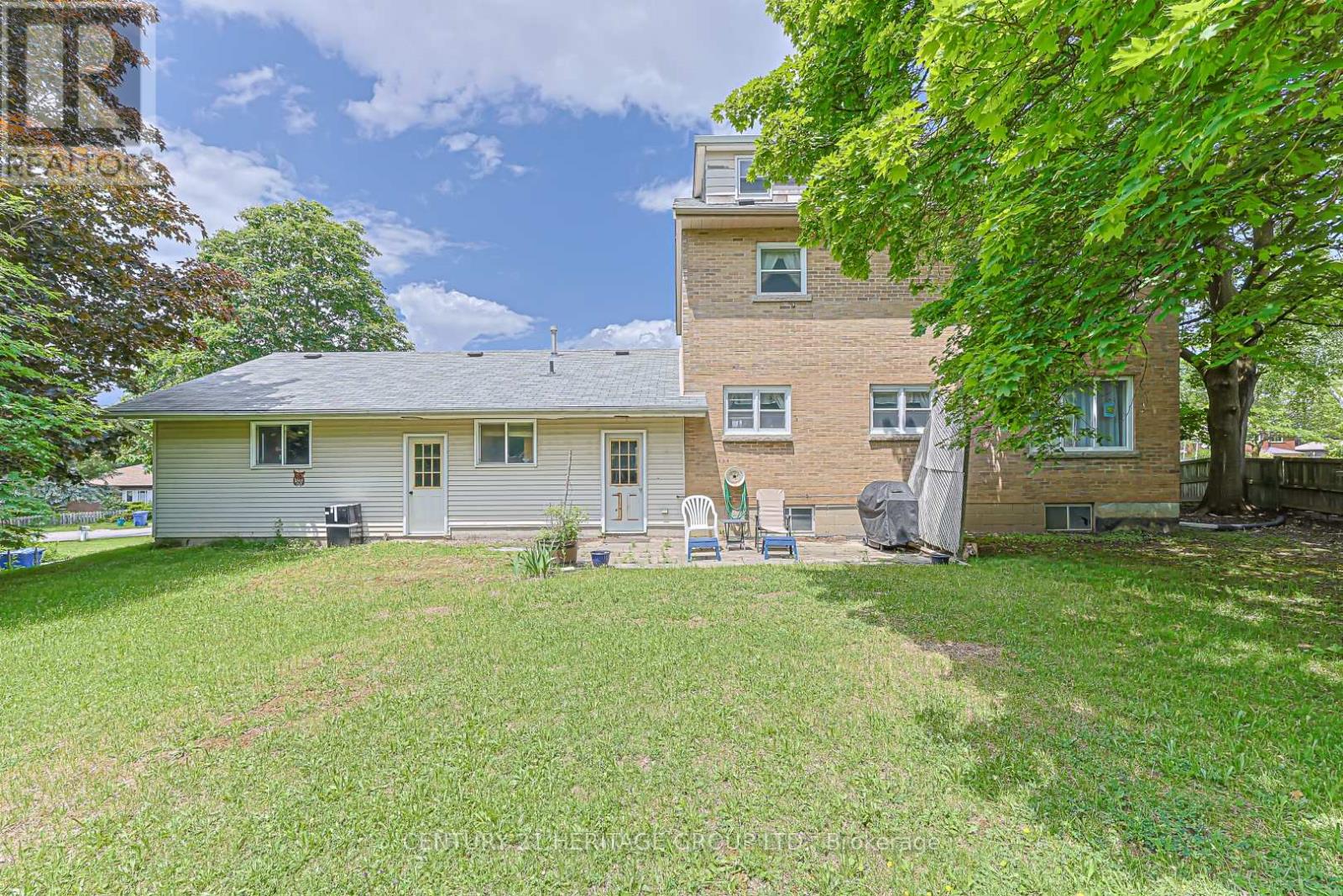 1036 Jacarandah Drive, Newmarket, Ontario  L3Y 3G8 - Photo 23 - N13459726