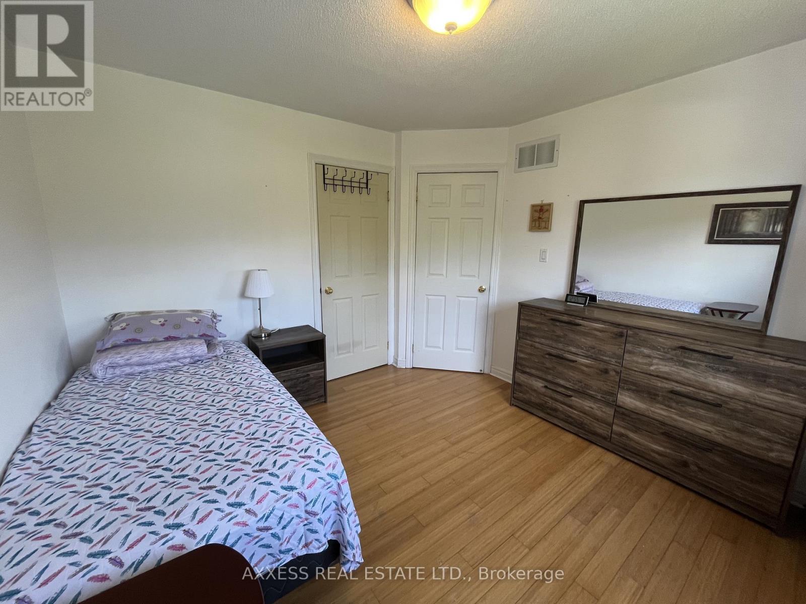 234 Esther Drive, Barrie, Ontario  L4N 0G3 - Photo 19 - S13459706