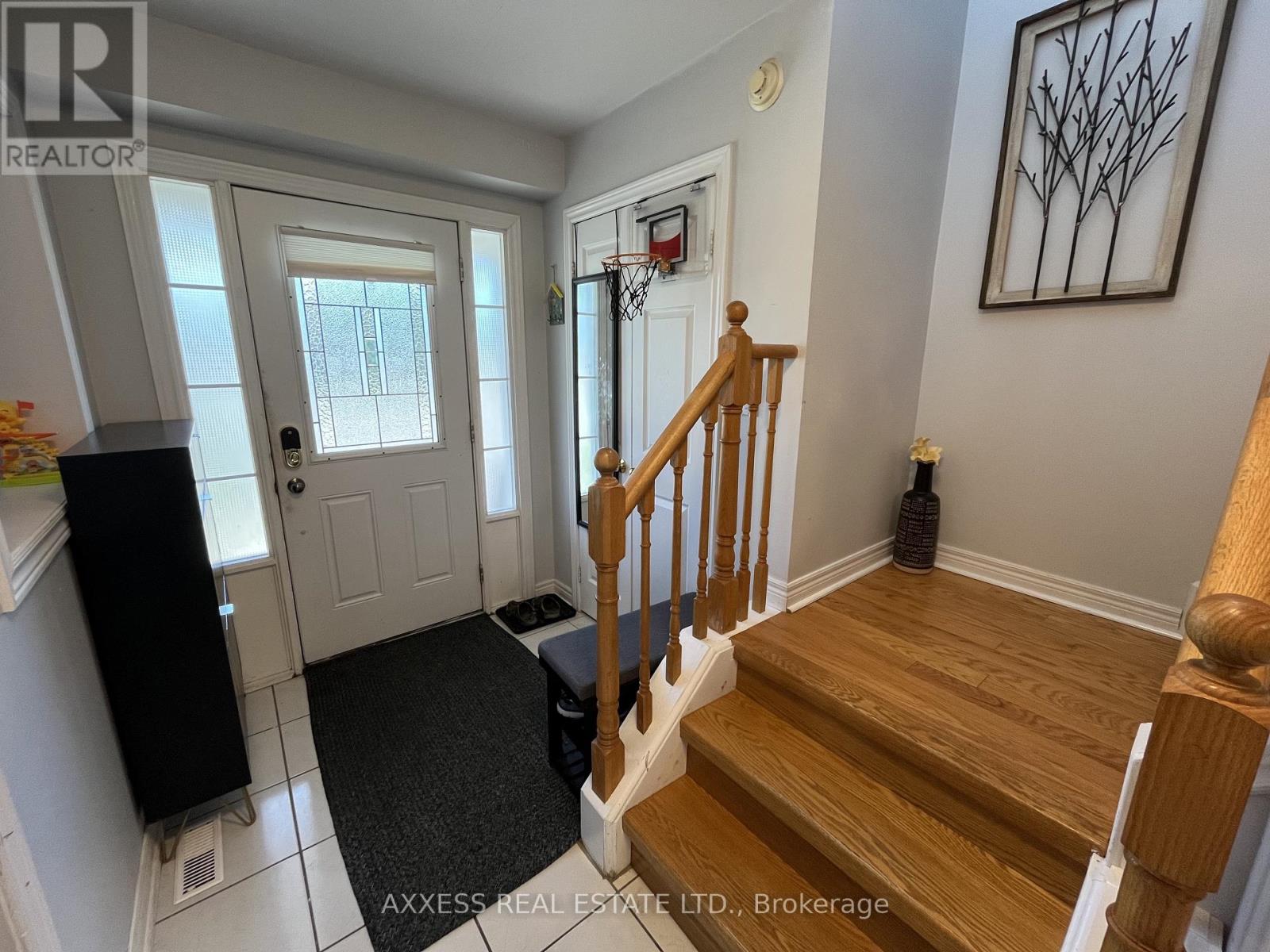 234 Esther Drive, Barrie, Ontario  L4N 0G3 - Photo 2 - S13459706