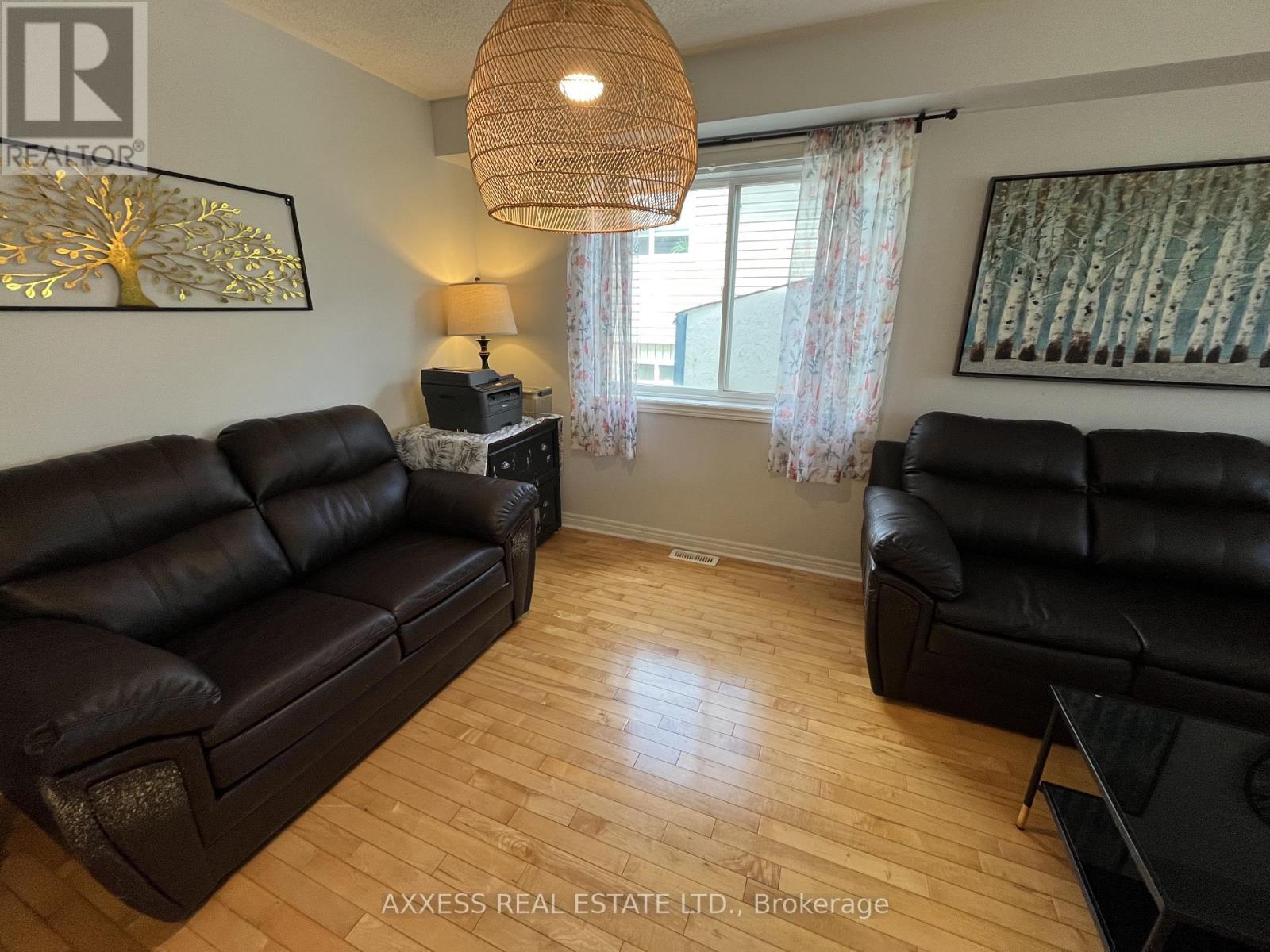 234 Esther Drive, Barrie, Ontario  L4N 0G3 - Photo 5 - S13459706