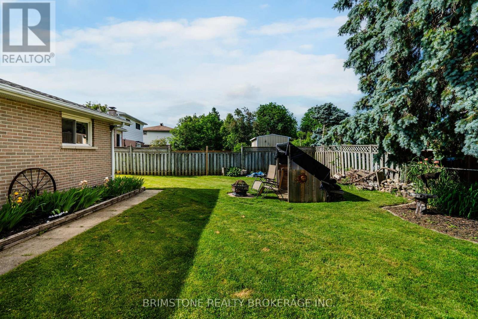 22 Lonsdale Place, Barrie, Ontario  L4M 4J1 - Photo 28 - S13459712