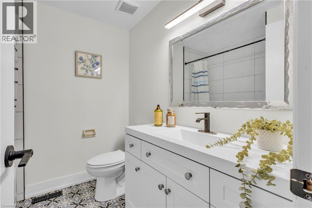 127 Acorn Crescent, London, Ontario  N6G 3V4 - Photo 32 - 40840997