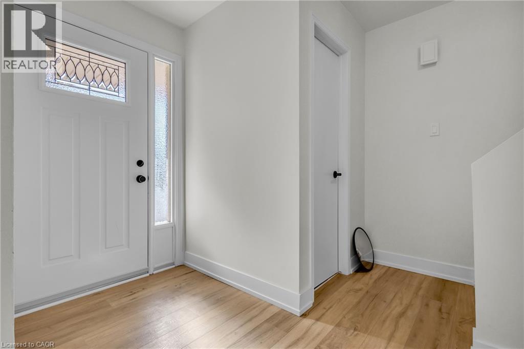 127 Acorn Crescent, London, Ontario  N6G 3V4 - Photo 6 - 40840997