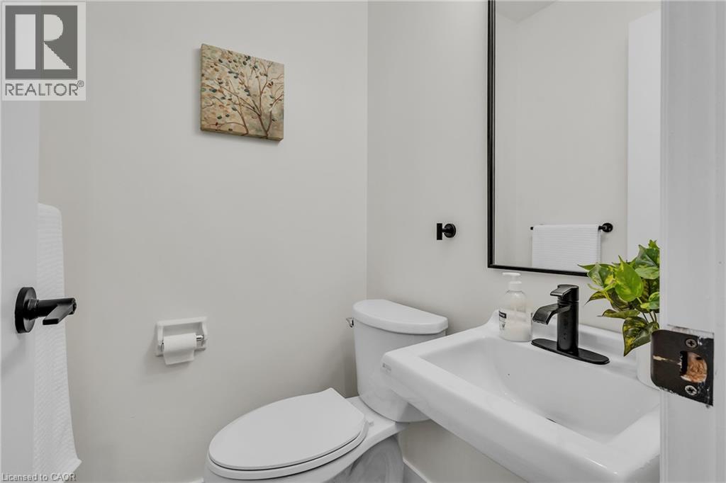 127 Acorn Crescent, London, Ontario  N6G 3V4 - Photo 7 - 40840997