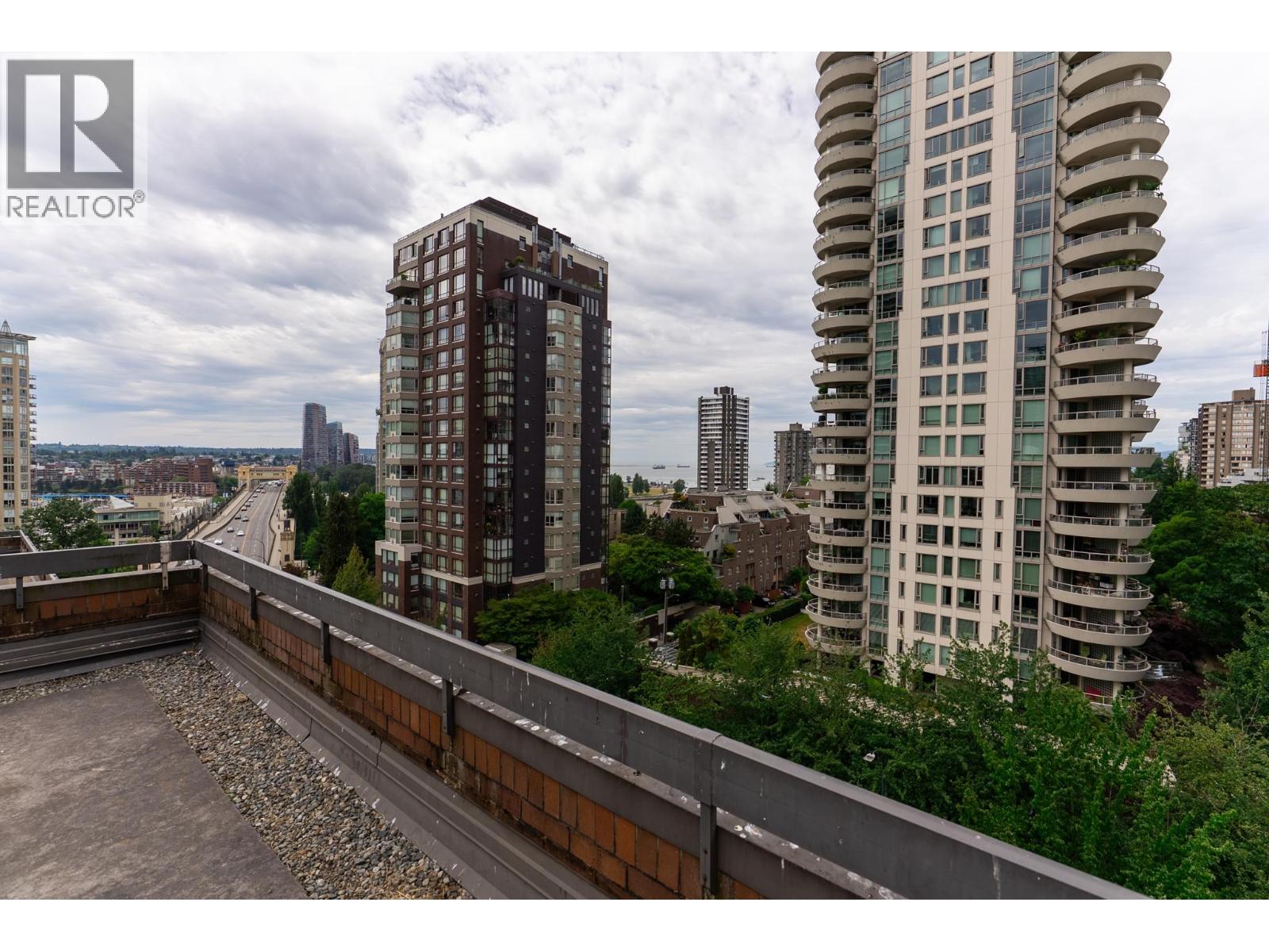 214 1330 Burrard Street, Vancouver, British Columbia  V6Z 2B8 - Photo 18 - R3137341