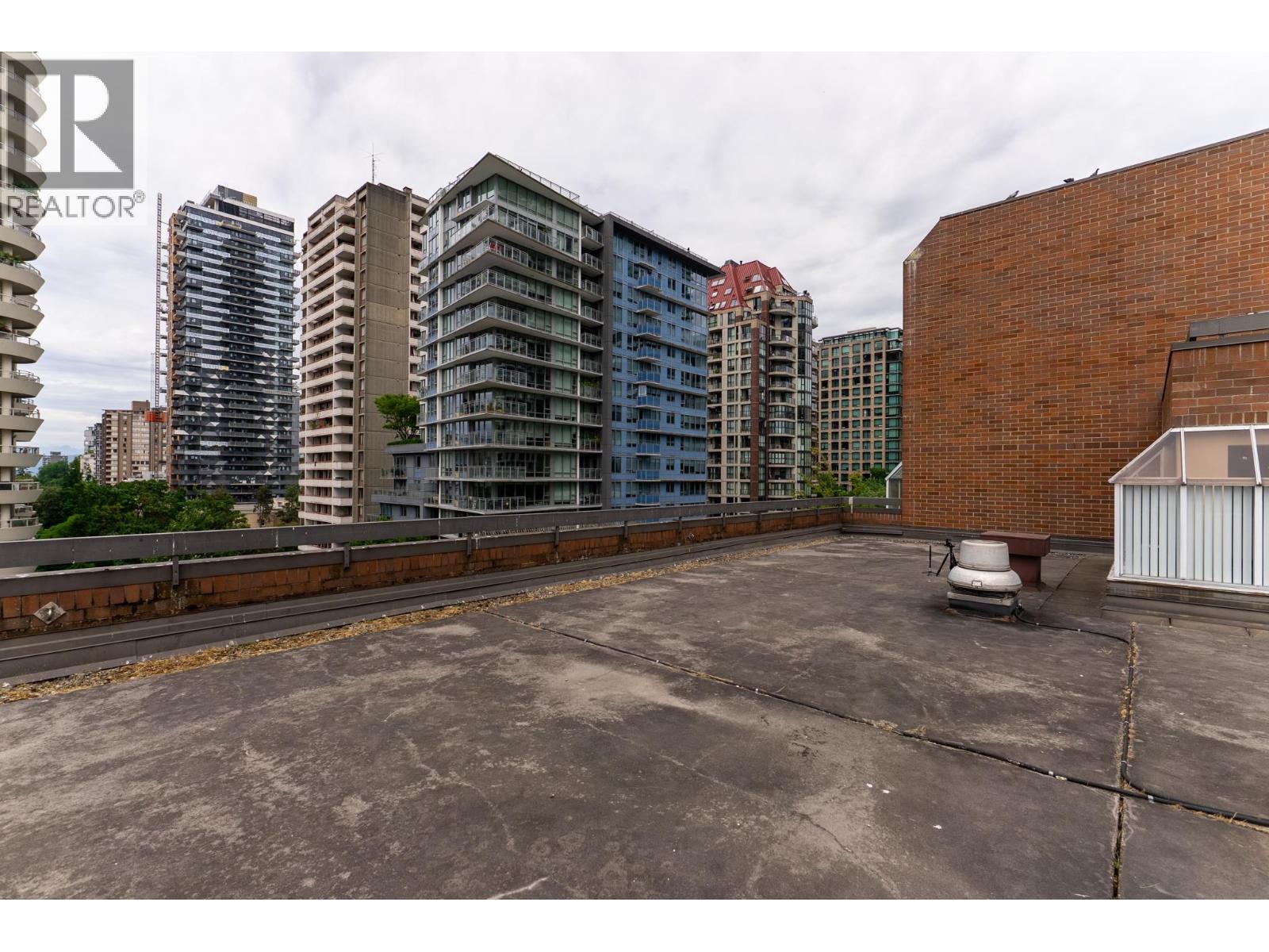 214 1330 Burrard Street, Vancouver, British Columbia  V6Z 2B8 - Photo 17 - R3137341
