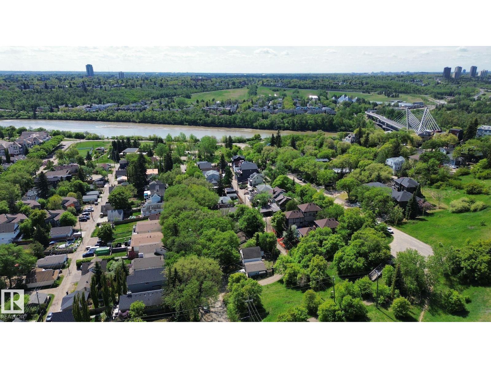 10173 93 St NW, Edmonton, Alberta  T5H 1W8 - Photo 5 - E4494246
