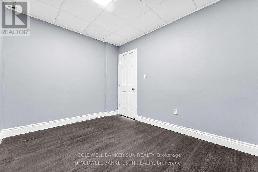 290 Dundas Street, Woodstock, Ontario  N4S 1B2 - Photo 12 - X13459724