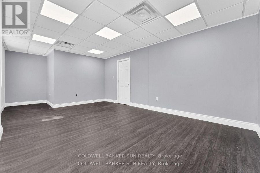 290 Dundas Street, Woodstock, Ontario  N4S 1B2 - Photo 13 - X13459724