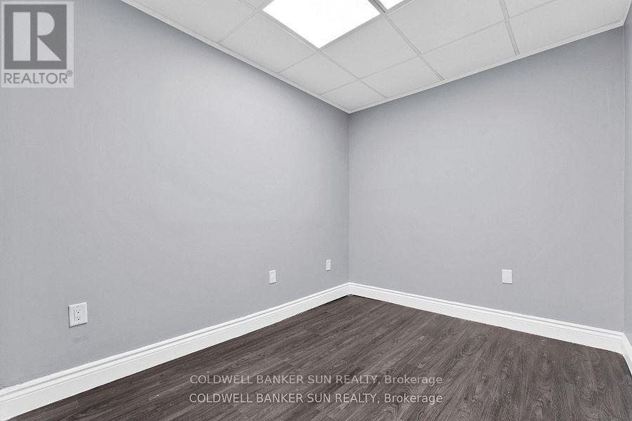 290 Dundas Street, Woodstock, Ontario  N4S 1B2 - Photo 26 - X13459724