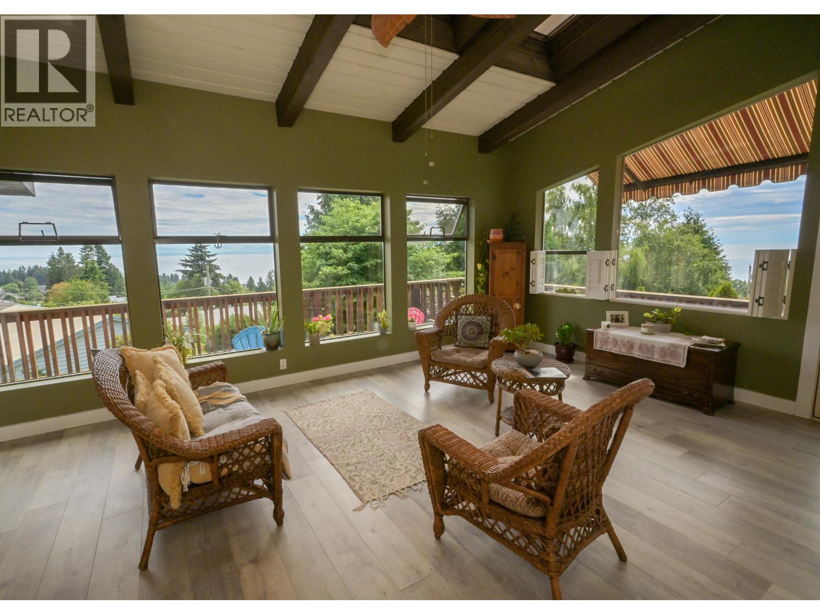 5125 Salal Road, Sechelt, British Columbia  V7Z 0B7 - Photo 11 - R3137273