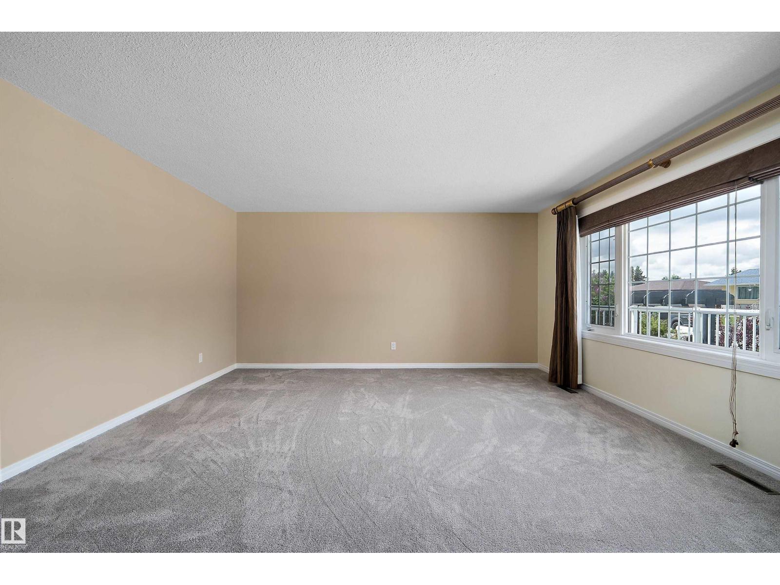 13535 67 St NW NW, Edmonton, Alberta  T5C 0C6 - Photo 6 - E4494249